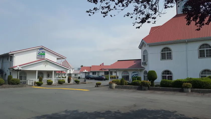 Rainbow Motor Inn - Image 1