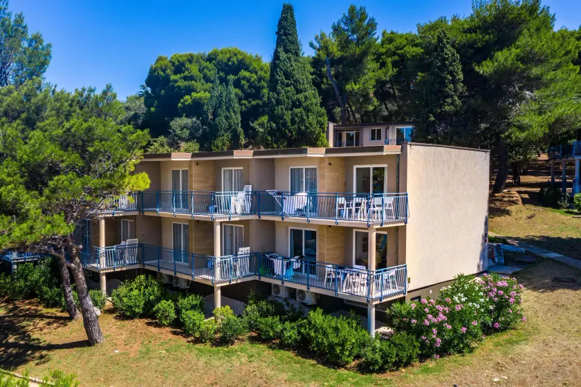 Arena Verudela Beach - Image 1