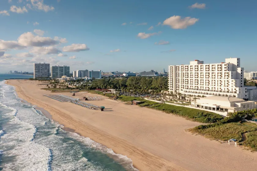 Fort Lauderdale Marriott Harbor Beach Resort & Spa - Image 1