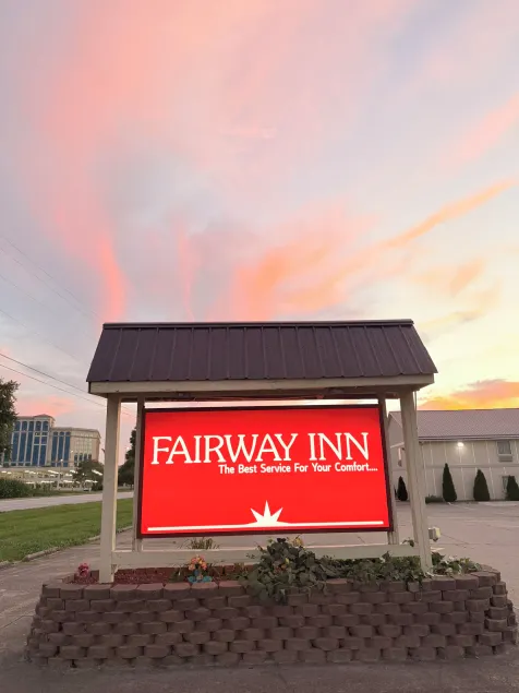 Fairway Inn Florence Indiana - Image 1