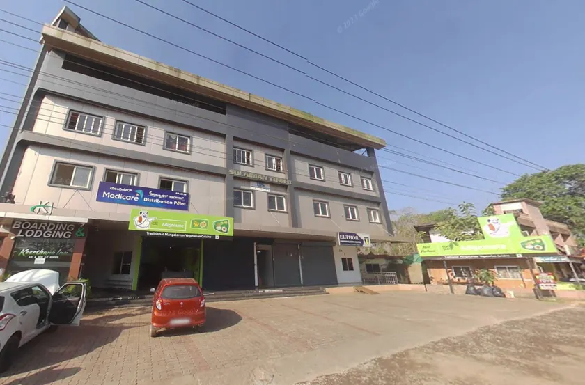 Hotel Keerthana Inn - Image 1