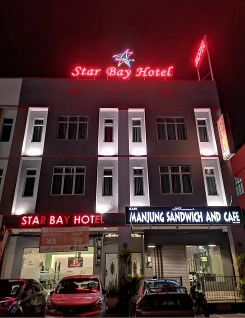 Star Bay Hotel - Image 1