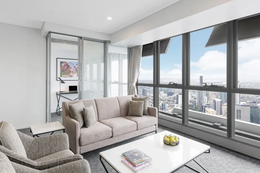 Meriton Suites Herschel Street, Brisbane - Image 1