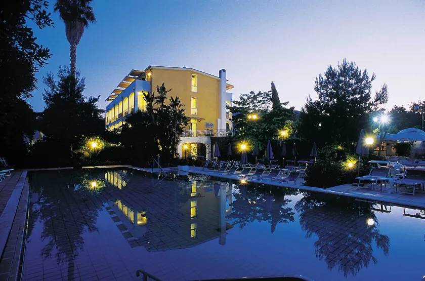 Hotel San Giovanni Terme - Image 1
