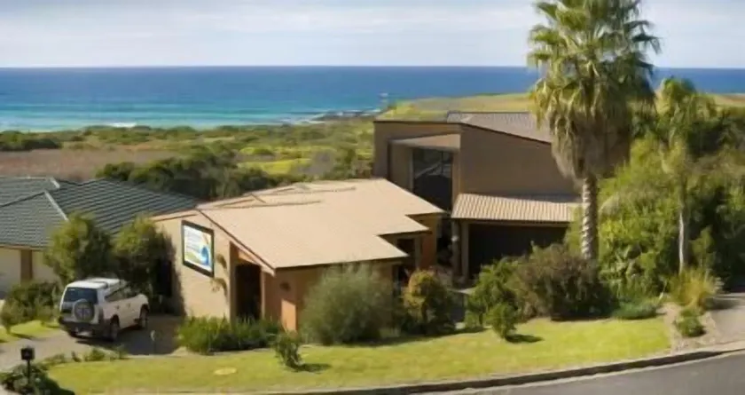 Beachfront Apartments - Image 1