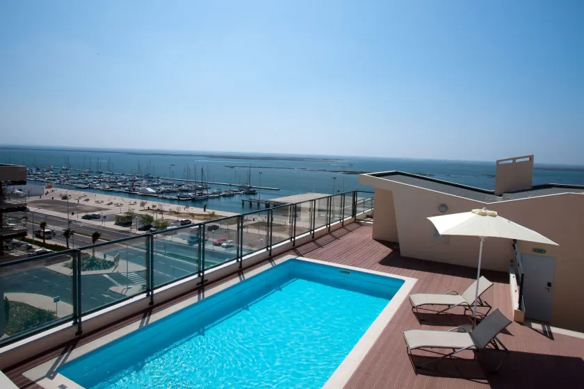 Real Marina Residence - Image 1