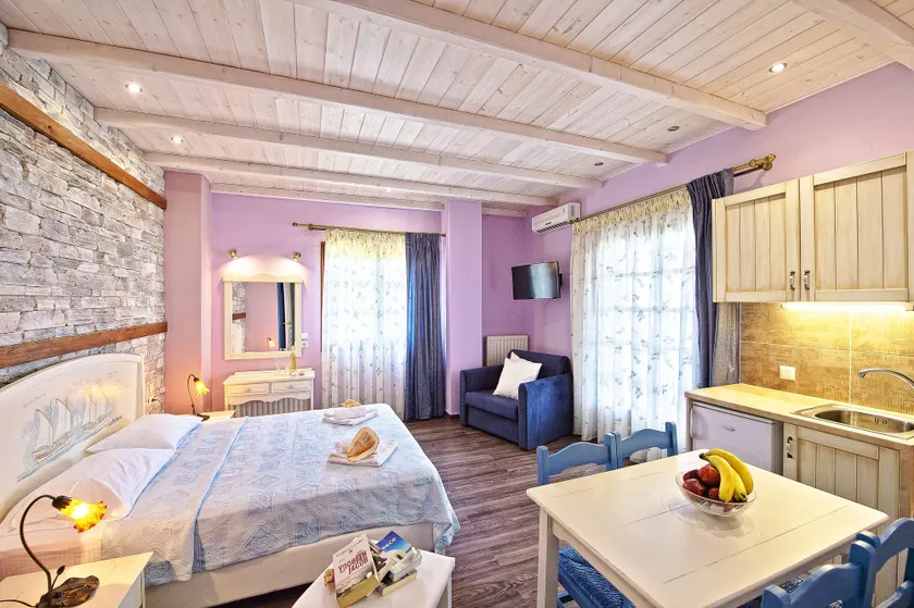 Flamingo Hotel Pelion - Seaside Superior Studios & Suites - Image 1