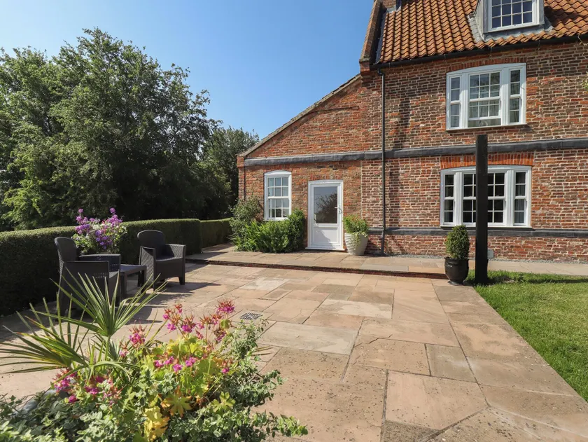 The Groom's Cottage, at Ivy House - Image 1