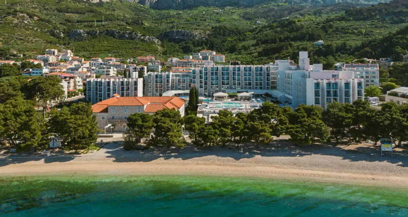 Bluesun Hotel Alga - Image 1