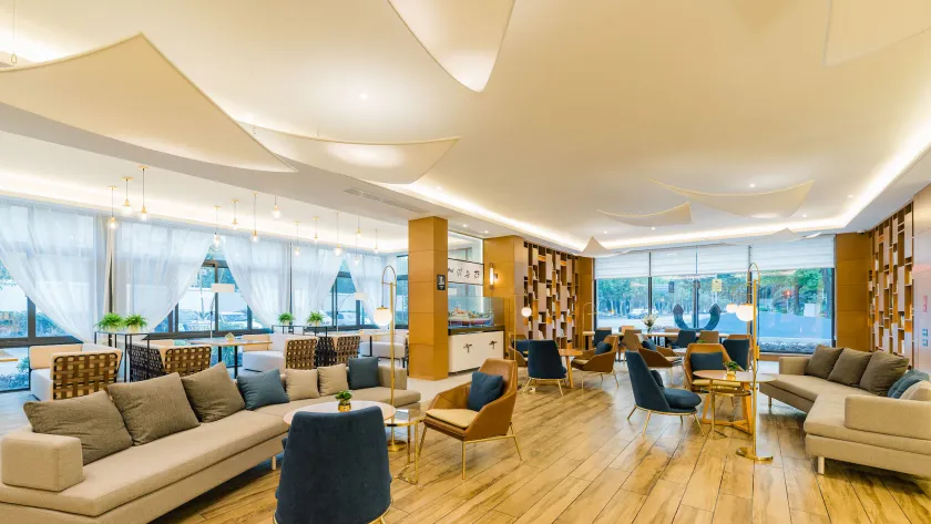 Atour Hotel Bantian Zhongcheng Shenzhen - Image 1