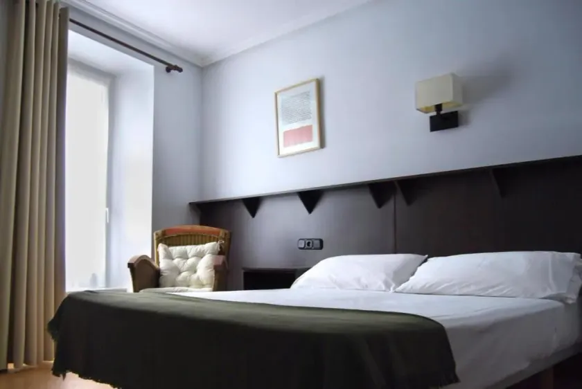 Hotel Arrasate by gaiarooms - Image 1