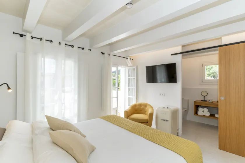 Hotel m - 27 - Image 1