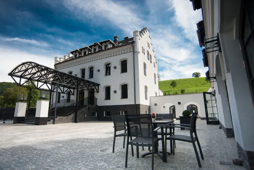 Hotel Pałac Jugowice - Image 1
