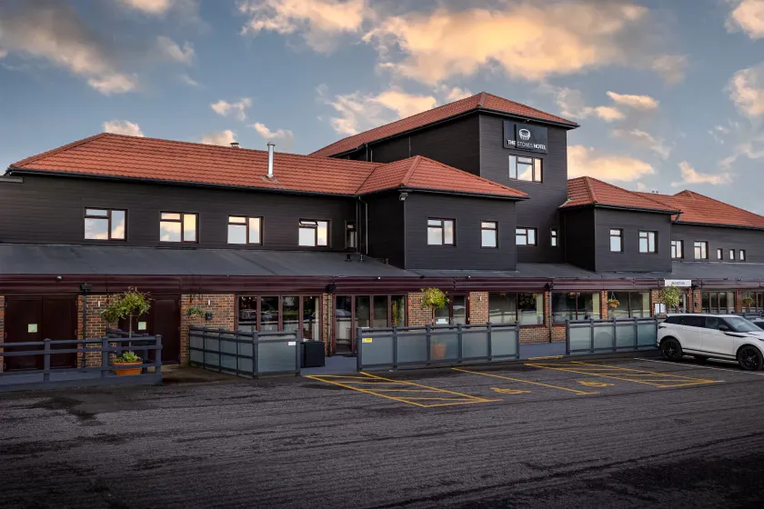 The Stones Hotel - Image 1