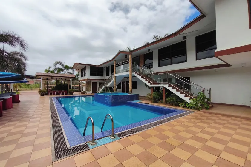 AlSafina Kijal Beach Resort & Restaurant - Image 1