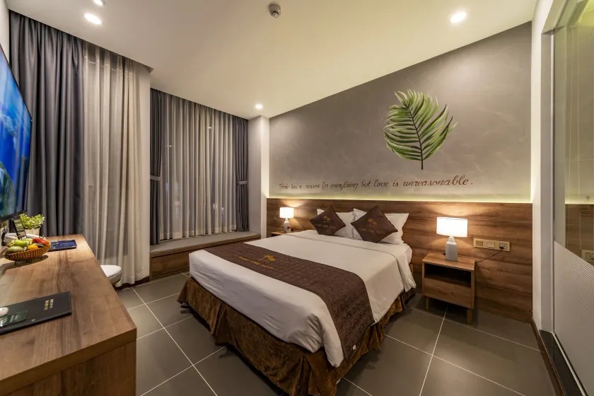 Thanh Long Hotel - Bach Dang - Image 1