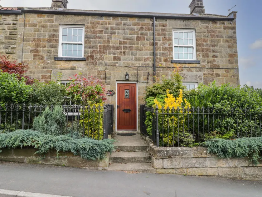 Springfield Cottage - Image 1