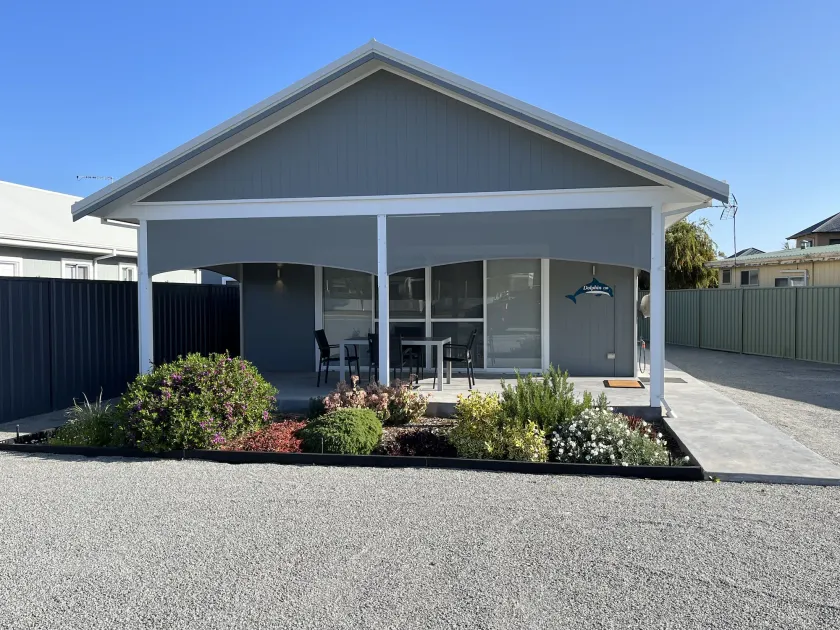 Jurien Beachfront Chalets - Image 1