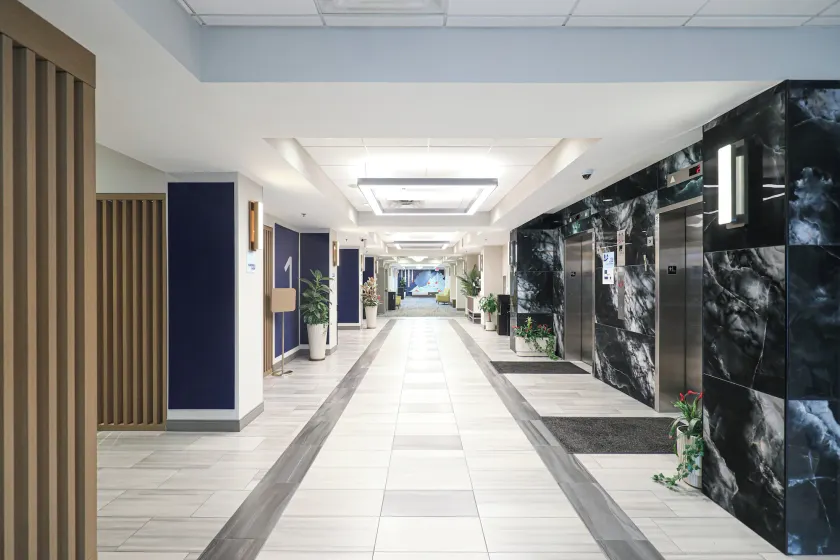 Holiday Inn Express Washington DC SW - Springfield by IHG - Lobby
