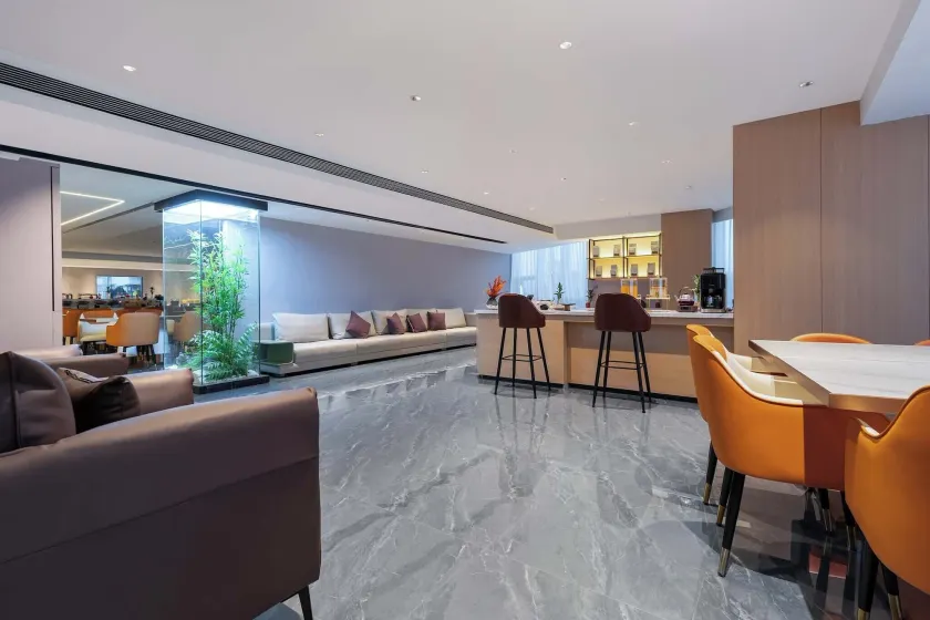 YIBON INTERNATIONAL HOTEL - Image 1