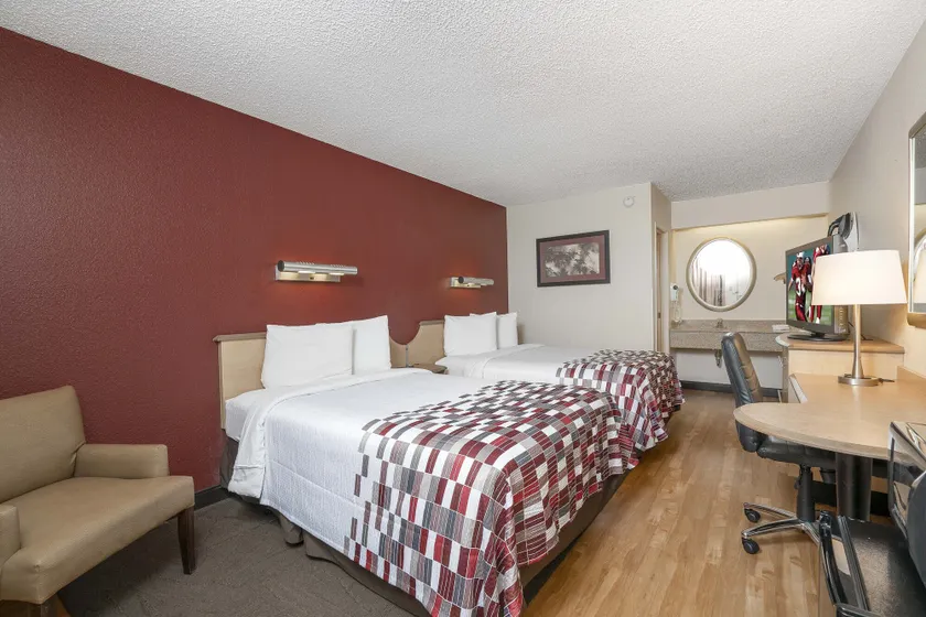 Red Roof Inn Detroit - Dearborn-Greenfield Village - Image 1