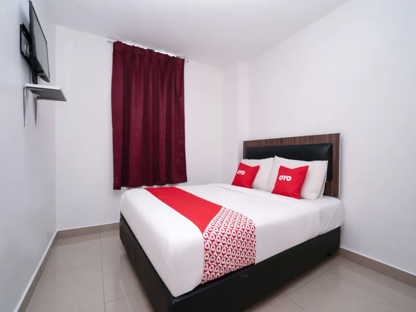 OYO 44093 Vrm Hotel - Image 1