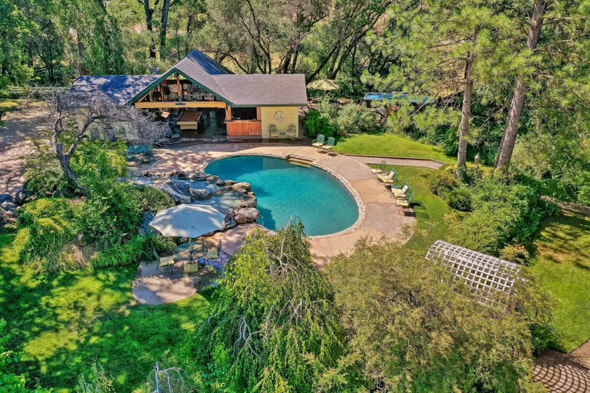 Sonora Home on 10 Resort Acres w/ Shared Pool! - Image 1