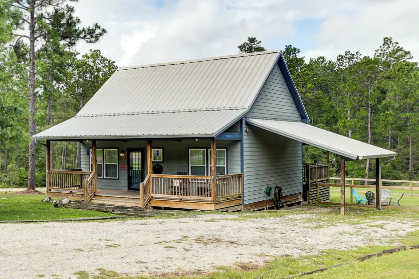 Fire Pit & Yard! Rayburn Country Resort Escape - Image 1