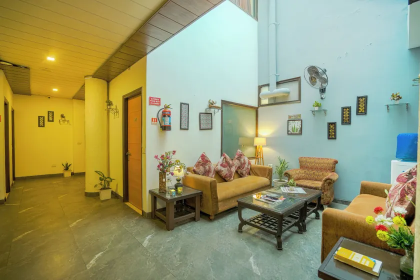 Hotel Seven- Center of City Chandigarh - Image 1