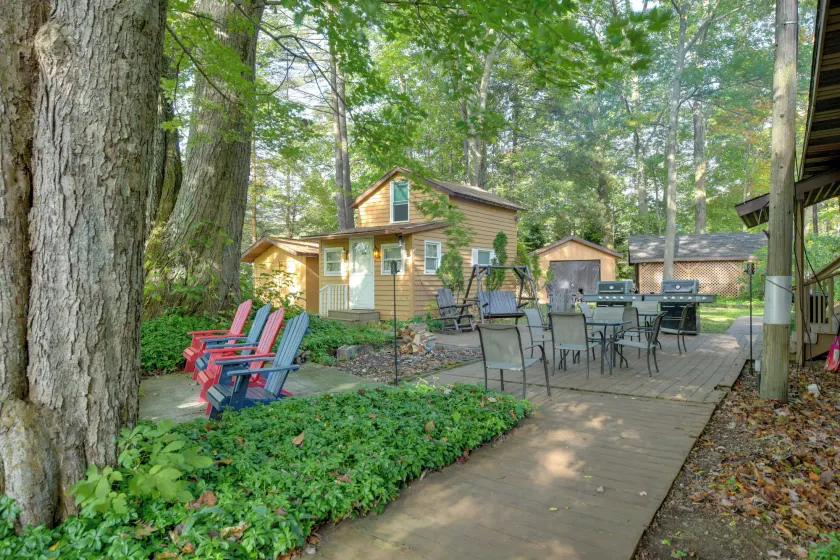 Steps to Chautauqua Lake: Cozy Cottage w/ Gazebo - Image 1