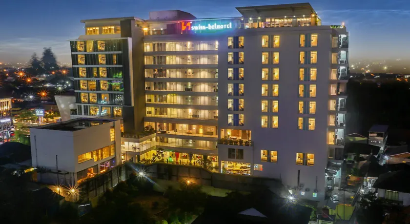 Swiss-Belhotel Jambi - Image 1