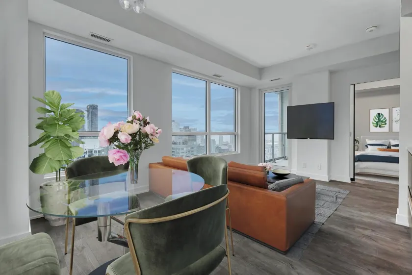 The Greenville Deluxe Suites & Towers - Image 1
