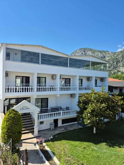 KERAMOS BUTİK OTEL - Image 1