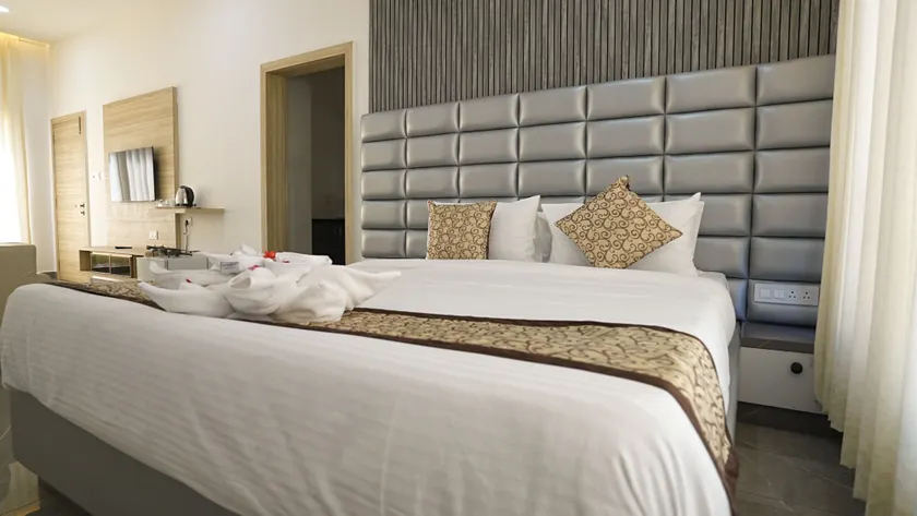 TRIPURA RESORTS - Room