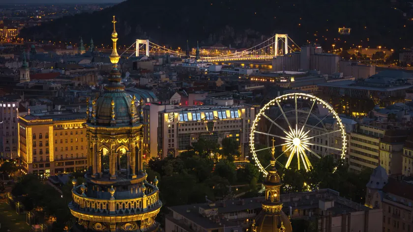 Kempinski Hotel Corvinus Budapest - Image 1