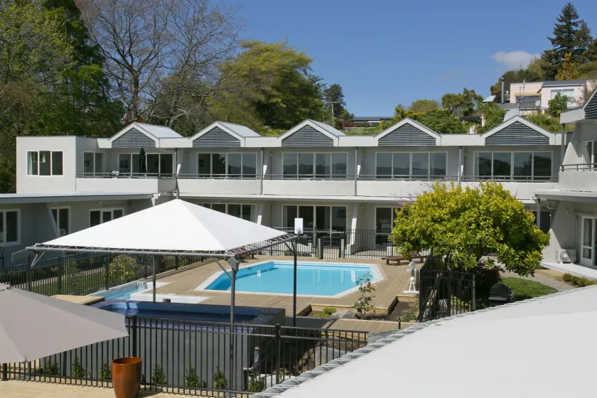 Anchorage Resort Taupo NZ - Image 1