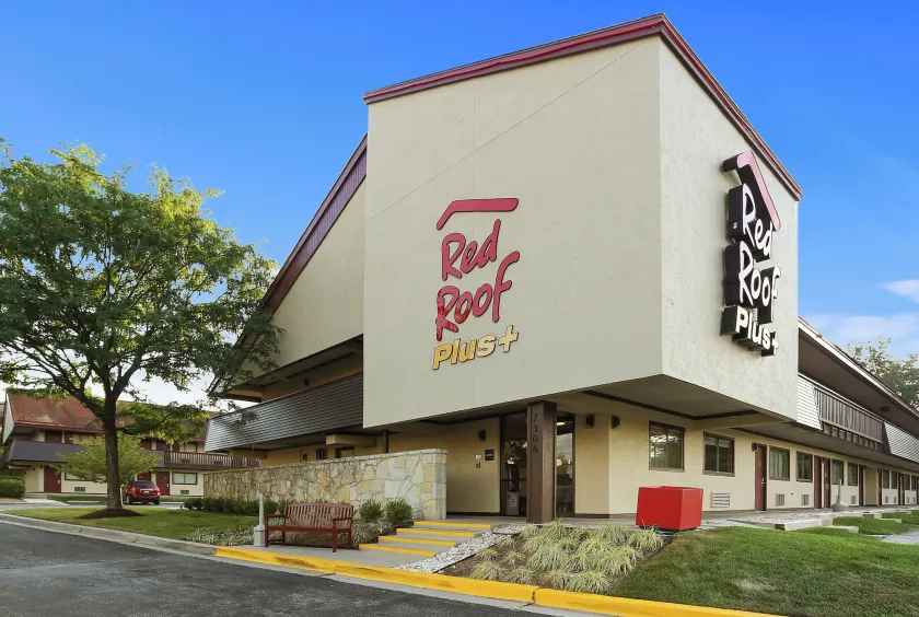 Red Roof Inn PLUS+ Baltimore - Washington DC/BWI South - Image 1