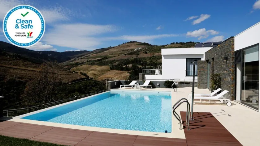 LBV House Hotel - Image 1