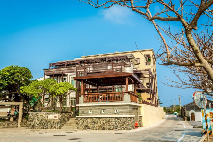 Beachcastle & Sea View Villa - Image 1