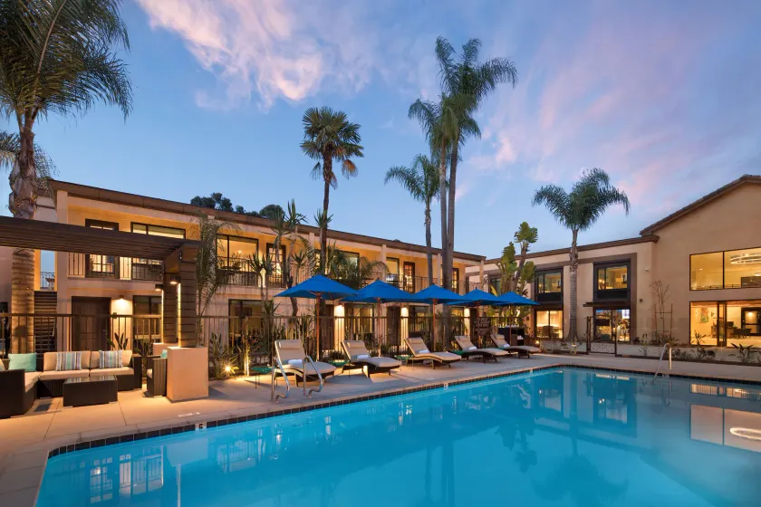 The Cove Hotel - Image 1