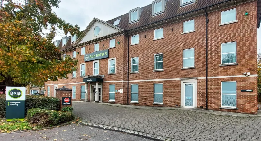B&B Hotel London Heathrow - Image 1