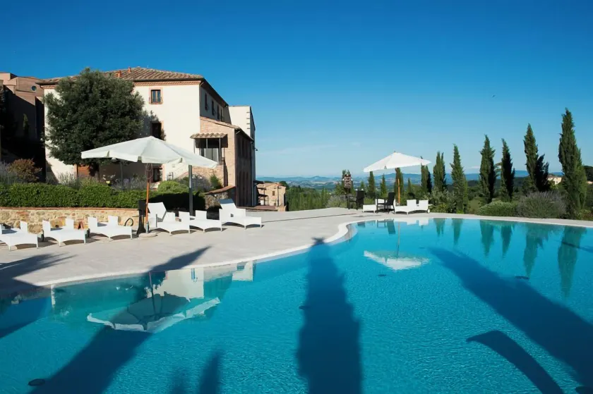 Nuovo Etruria Resort - Image 1