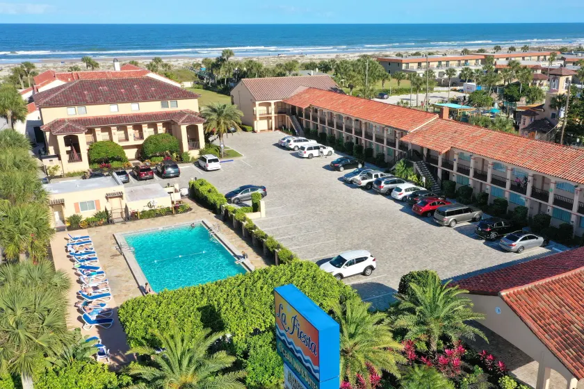 La Fiesta Ocean Inn & Suites - Image 1