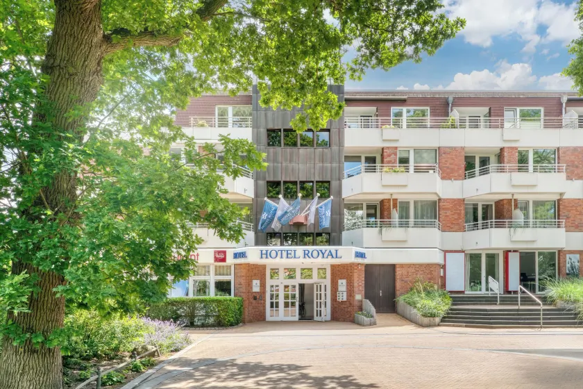Hotel Royal - Image 1
