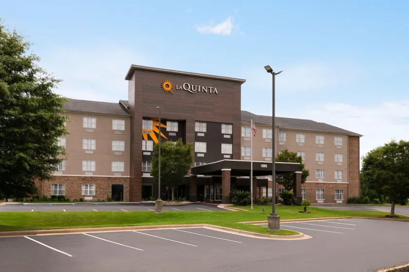 La Quinta by Wyndham Montgomery - Image 1