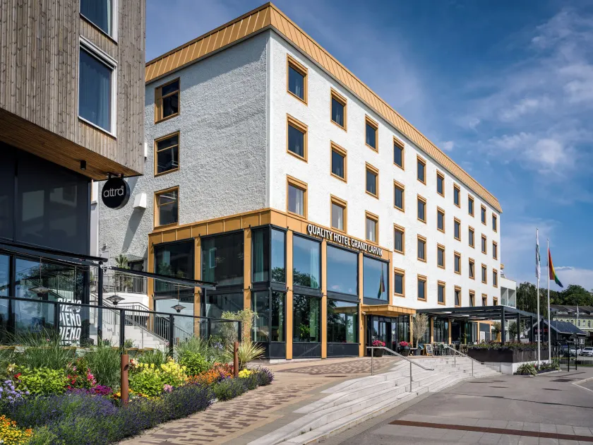 Quality Hotel Grand Larvik - Image 1