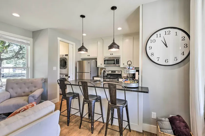 12 Mi to Tcu: Fort Worth Cottage w/ Farmland Views - Interiør