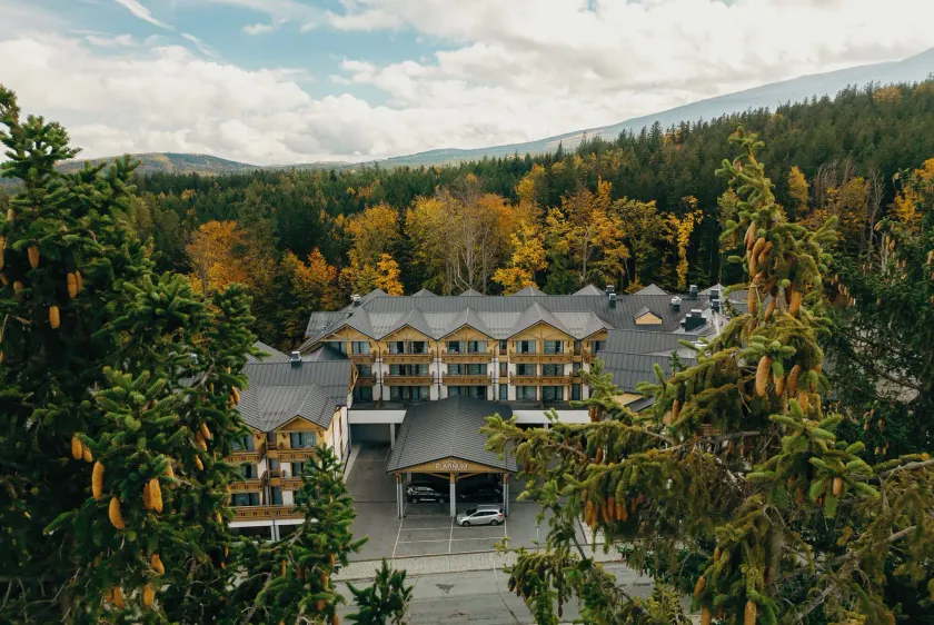 Platinum Mountain Hotel&SPA - Image 1