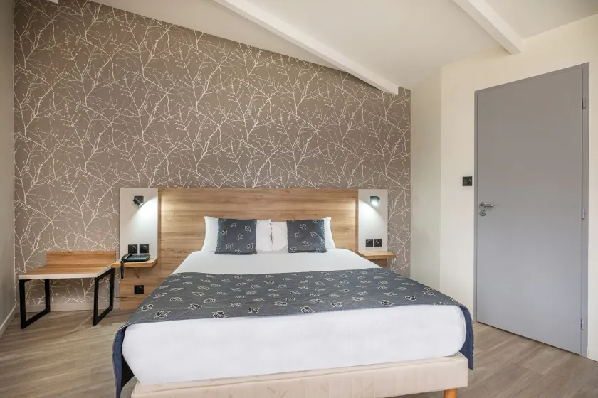 Charme Hôtel, Montbéliard Sud - Image 1