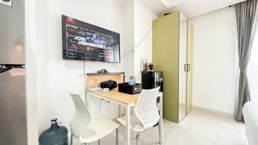 Industrial Modern Touch Studio At West Vista Apartment - Image 1